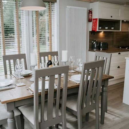 Casa Di Lusso Luxury Lodge 우드홀스파 외부 사진